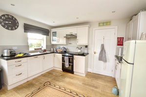 Kitchen- click for photo gallery